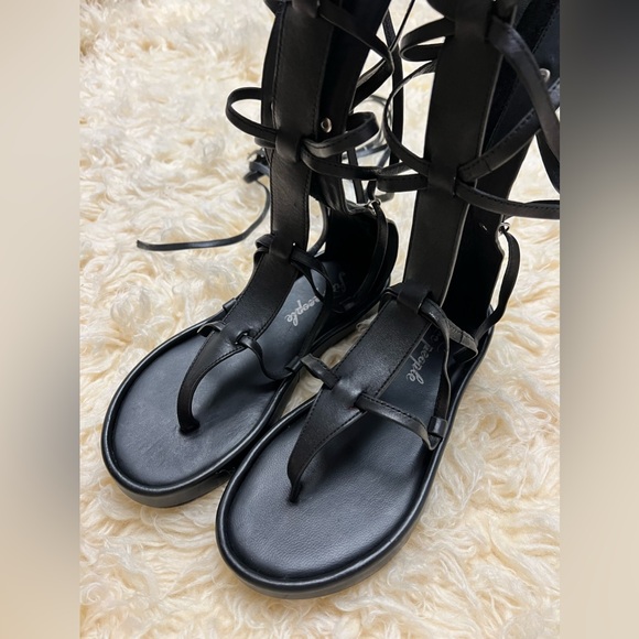 Free People Gladiator Sandals Black Leather Size 6.5 - Picture 5 of 14